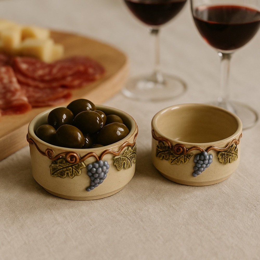 🍇 Artisan Pottery Catch-All Bowls by V. Blair | Grape Vine Motif | Set of 2